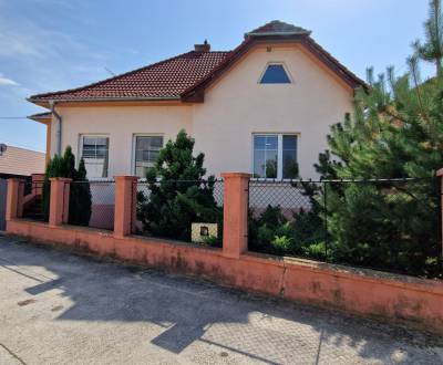 Eladó Családi ház, Családi ház, Ružová, Hlohovec, Szlovákia