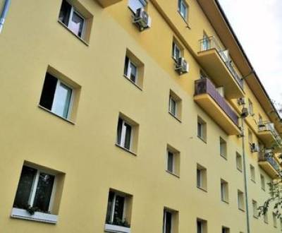 Eladó 1 szobás lakás, 1 szobás lakás, Pluhová, Bratislava - Nové Mesto
