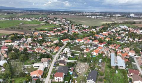 Eladó Lakóházak építése, Tureň, Senec, Szlovákia
