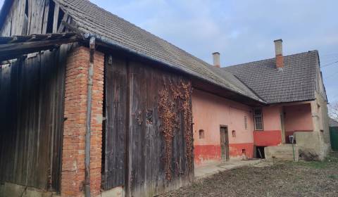 Eladó Családi ház, Családi ház, Bratislavská, Nové Mesto nad Váhom, Sz