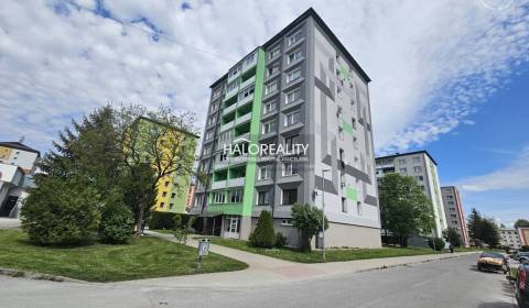 Eladó 4 szobás lakás, Revúca, Szlovákia