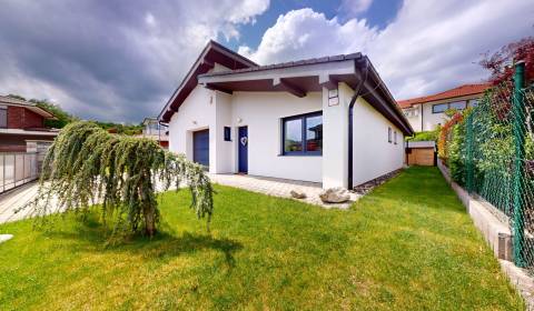 4izb. rodinný dom|bungalov na predaj v Limbachu, pod Malými Karpatmi