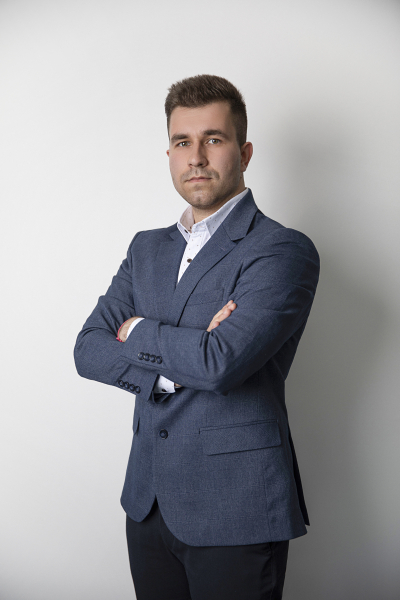  András  Horváth
