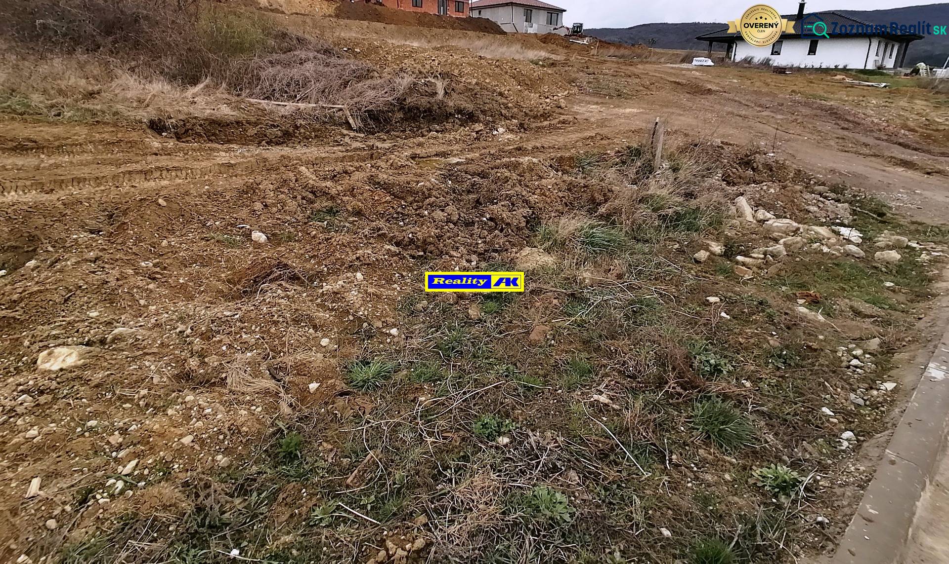 Építési telek eladó Lubina utcában, Újváros, lakóövezetben, építésre alkalmas.