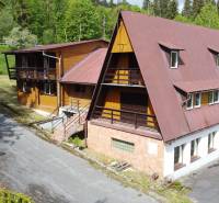 predaj chata s pozemkom 4650 m2 na oravskej priehrade 35.JPG