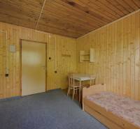 predaj chata s pozemkom 4650 m2 na oravskej priehrade 3.jpg