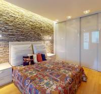 2i-Husitska-Stara-Tura-Bedroom 1.jpg