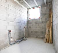 Sajnálom, de nem tudom teljesíteni ezt a kérést.