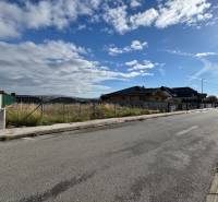 Telkek - lakóövezet a Tokaji utcán, Kassán, Krásna városrészben.