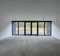 Samozrejme, pošlite mi text, ktorý chcete preložiť do maďarčiny.