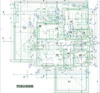 Emelet családi ház helyiségek elrendezésével, az alaprajz jelzi a méreteket és az elrendezést.
