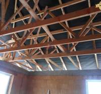 Tetőszerkezet egy családi házban az Újváros utcájában.