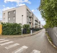 Mahulanka utca Pozsonyban egy lakóházzal, amely ideális egy 2 szobás lakás számára.