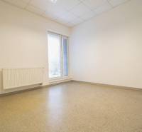 Elnézést, de nem látom, mit kellene lefordítani. Kérem, adja meg a szöveget, amelyet le szeretne fordíttatni magyarra.