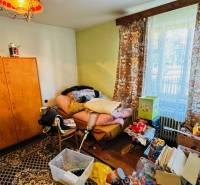 Je mi ľúto, ale potrebujem vedieť, čo konkrétne chcete preložiť do maďarčiny. Môžete mi poskytnúť text, ktorý chcete preložiť?