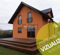 Családi ház Sady nad Torysou-ban terasszal és kilátással a vidékre.