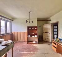 Sajnálom, ale potrebujem vedieť, čo konkrétne chcete preložiť do maďarčiny. Mohli by ste mi poskytnúť text alebo frázu, ktorú chcete preložiť?