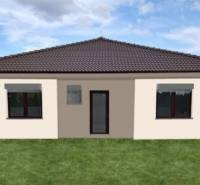 Családi ház Kolónián, Galántán, sötét tetővel és füves kerttel.