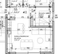 Két hálószobás, fürdőszobás és tágas nappalival rendelkező nyaraló apartman alaprajza.