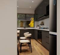 Konyha egy háromszobás lakásban fekete szekrényekkel és fa dekor padlóval.