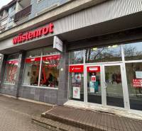 Poprádi üzlethelyiség 