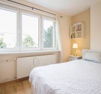 Pozrite si PRÍJEMNÝ 2i byt so ZARIADENÍM, LODŽIOU a KLIMATIZÁCIOU