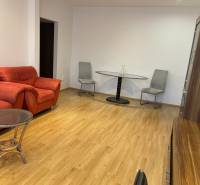 ružinov_byt_na_prenajom (18).jpg