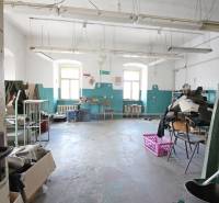 Sajnálom, ale potrebujem vedieť, čo konkrétne chcete preložiť do maďarčiny. Prosím, poskytnite text, ktorý chcete preložiť.