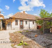 6 - 2025-10-09T125629.479.jpg