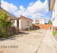 4 - 2025-10-09T125632.586.jpg