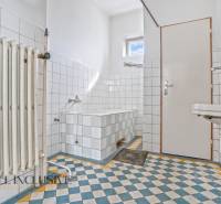 9 - 2025-10-09T125624.751.jpg