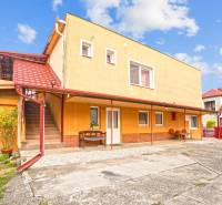 16 - 2025-09-23T131616.932.jpg