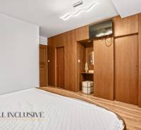 12 - 2025-12-08T102814.444.jpg