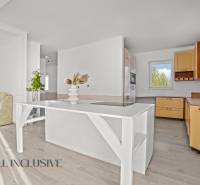 1 - 2025-11-06T132237.411.jpg