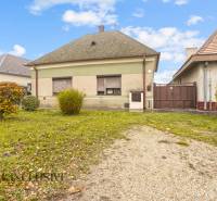 1 - 2025-11-21T095020.900.jpg