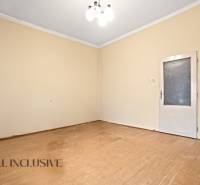 10 - 2025-11-21T095008.917.jpg