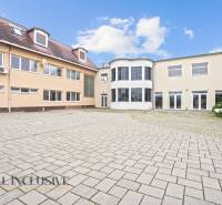 6 - 2025-12-09T103229.054.jpg