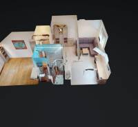 Digitális 3D modell egy irodabelsőről fa dekor padlóval és bútorokkal.