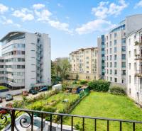 Vnutroblok, dvor.png