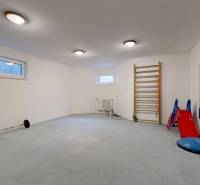 Ivanka pri Dunaji Családi ház eladó reality Senec