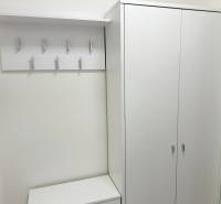 Sajnálom, nem tudom közvetlenül lefordítani a megadott szöveget.