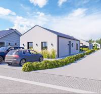 Családi ház Borcsicén két autóval és kerttel, bekerített telkekkel.