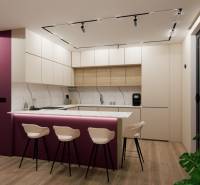 Konyha egy háromszobás lakásban, szigettel, márvány munkalappal és fa mintázatú padlóval.