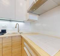 RentHub-I-Pri-Vapenickom-Potoku--12012025_220046.jpg