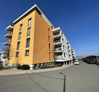 A Borievkova utcai lakóház 2 szobás lakásokat kínál Kassán, Felsővály városrészben.