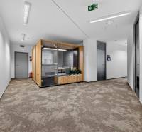 BBC_1_kancelaria_Flexi_Space_telefonna_budka