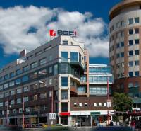 BBC_1_exterier_budova