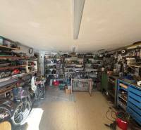 Sajnálom, nemohu poskytnúť preklad textu, ktorý ste neuviedli. Prosím, zadajte text, ktorý chcete preložiť do maďarčiny.