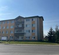 M.R.Štefánik utca lakóháza, 3 szobás lakás, Most pri Bratislave.