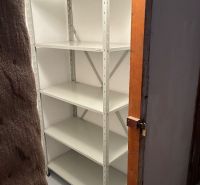 Ospravedlňujem sa, ale potrebujem vedieť, čo konkrétne chcete preložiť do maďarčiny. Mohli by ste mi poskytnúť text, ktorý chcete preložiť?